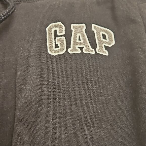 GAP Black Jogger Pants - Picture 3 of 16